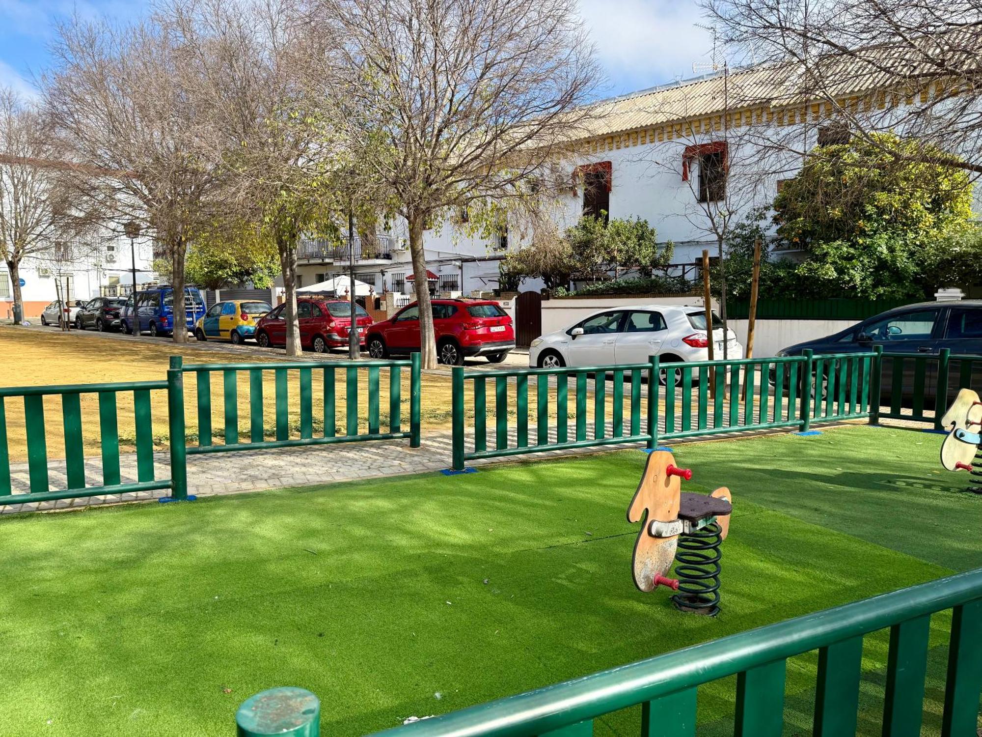 Apartamento Turistico Ciudad Jardin - Nervion. セビリア エクステリア 写真