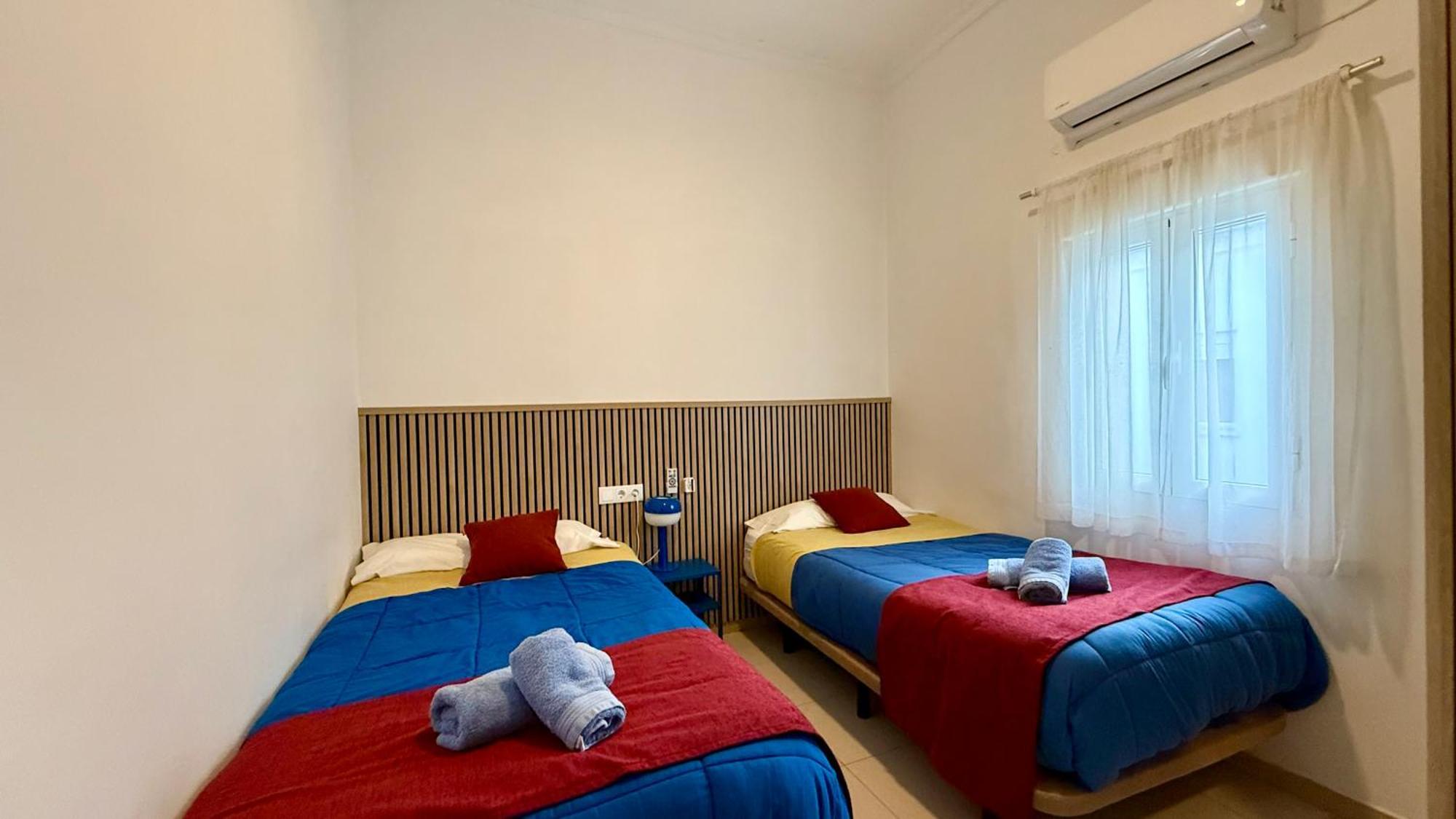 Apartamento Turistico Ciudad Jardin - Nervion. セビリア エクステリア 写真